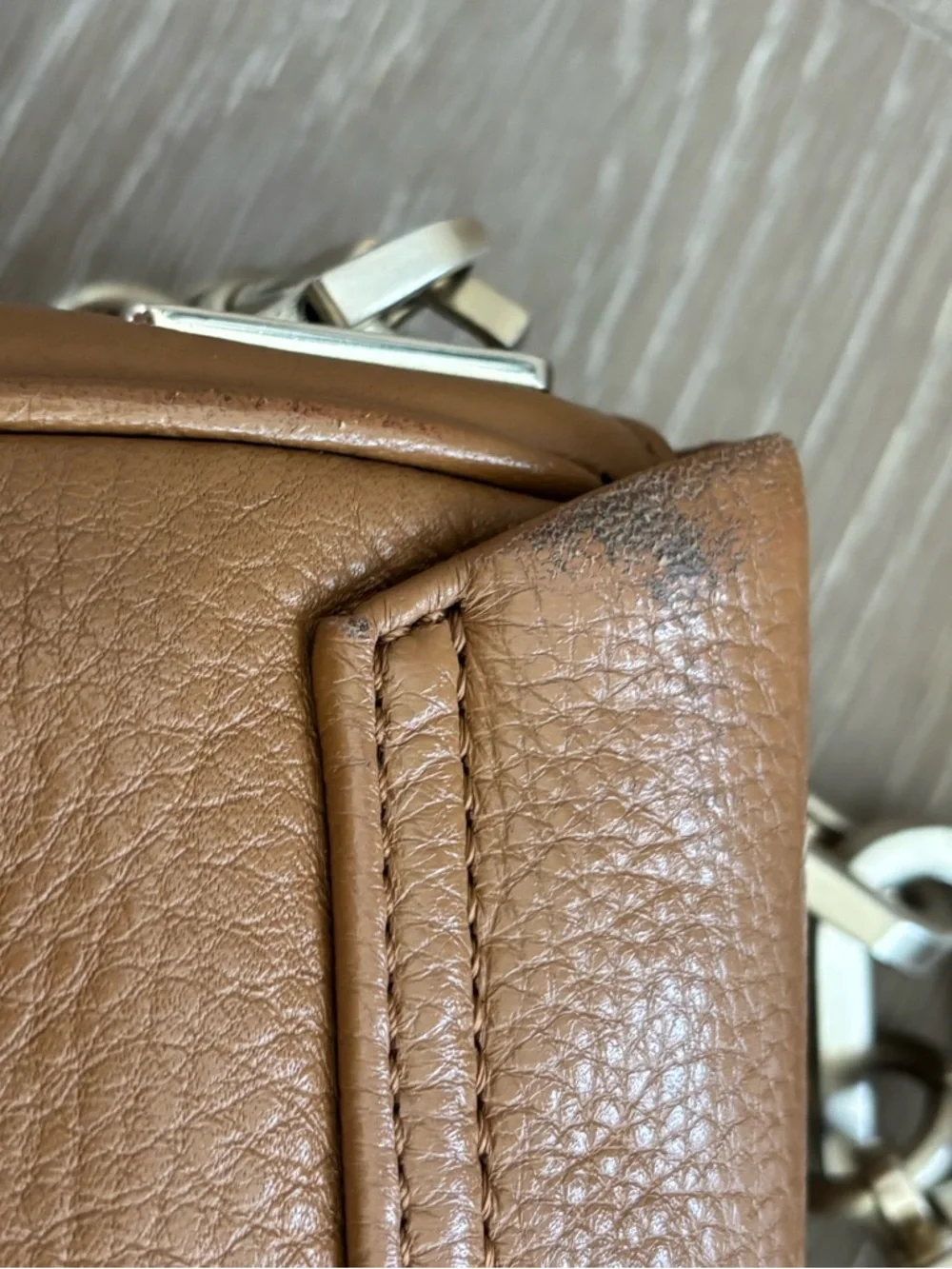 DKNY Tan Pebbled Leather Crossbody with Chain-Detail Strap - Picture 4 of 10